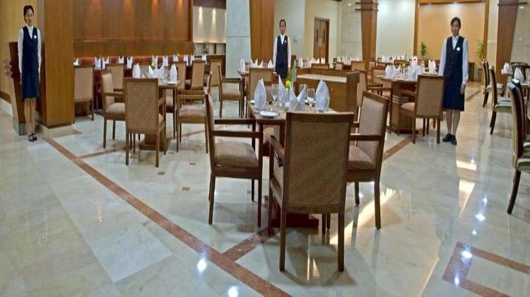 Chelsea Gardens Hotel Apartments Restaurant