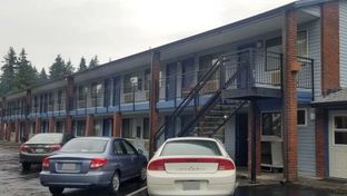 Super 8 by Wyndham Vancouver East
