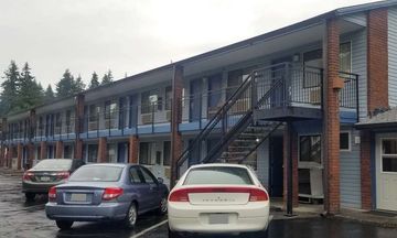 Super 8 by Wyndham Vancouver East