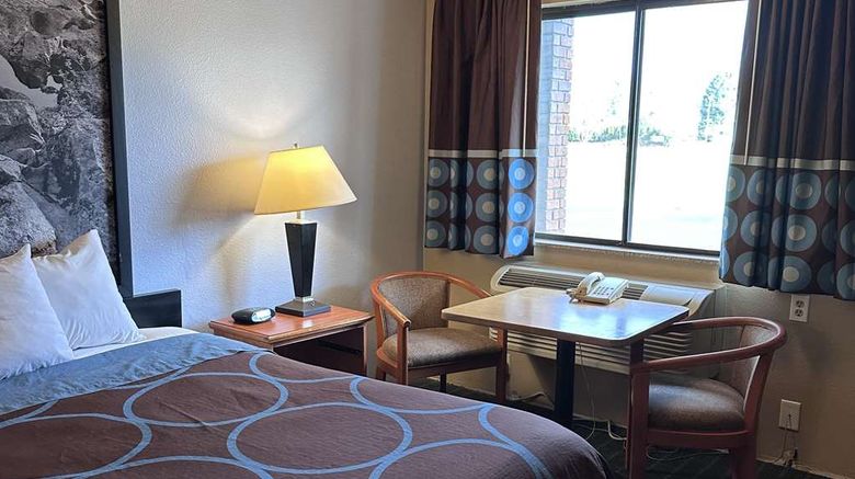 <b>Super 8 by Wyndham Vancouver East Room</b>. Images powered by <a href="https://iceportal.shijigroup.com/" title="IcePortal" target="_blank">IcePortal</a>.