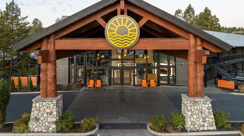 Riverhouse on the Deschutes Exterior. Images powered by <a href="https://iceportal.shijigroup.com" target="_blank" rel="noopener">Ice Portal</a>.