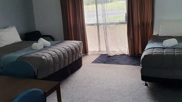 Ohakune Court Motel Room