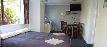 Ohakune Court Motel Room