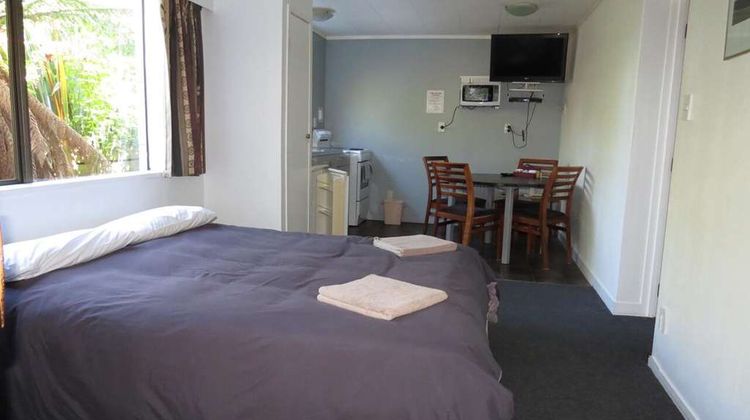 Ohakune Court Motel Room