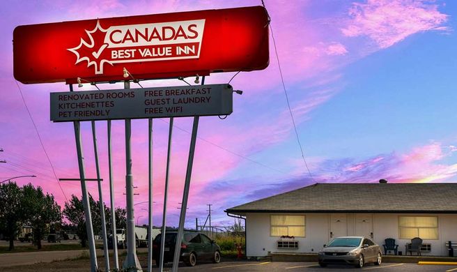 Canadas Best Value Inn Fort St. John Exterior