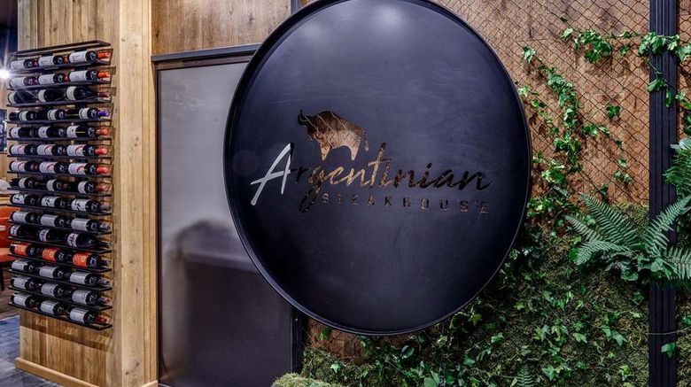 <b>Del Corso Hotel Restaurant</b>. Images powered by <a href="https://iceportal.shijigroup.com/" title="IcePortal" target="_blank">IcePortal</a>.