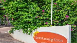 Knotts Crossing Resort