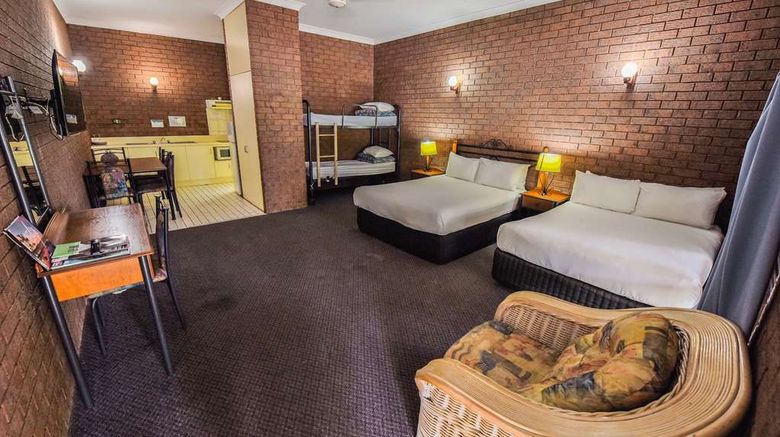 <b>Knotts Crossing Resort Room</b>. Images powered by <a href="https://iceportal.shijigroup.com/" title="IcePortal" target="_blank">IcePortal</a>.