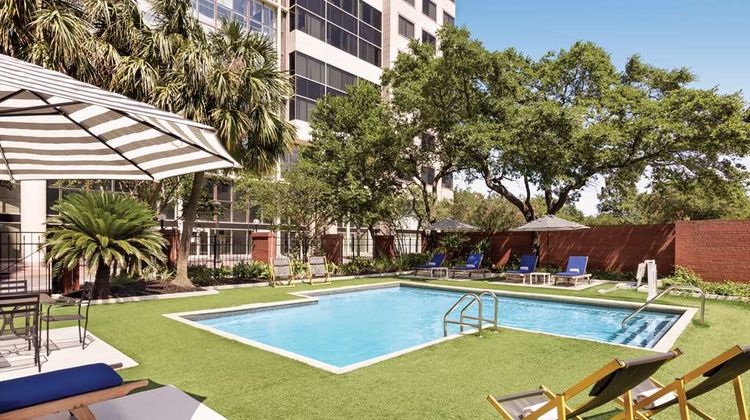 The Admiral Hotel Mobile Pool