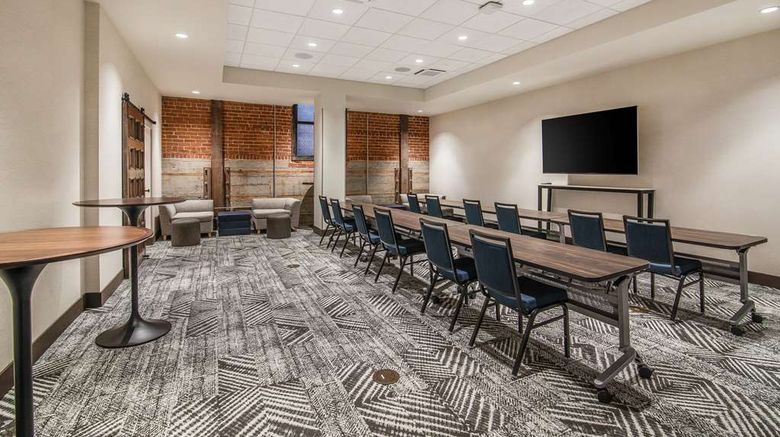 <b>Hyatt House Sacramento Midtown Meeting</b>. Images powered by <a href="https://iceportal.shijigroup.com/" title="IcePortal" target="_blank">IcePortal</a>.