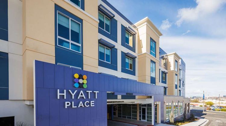 Hyatt Place San Carlos Exterior