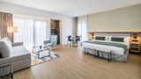 Pyr Marbella Room
