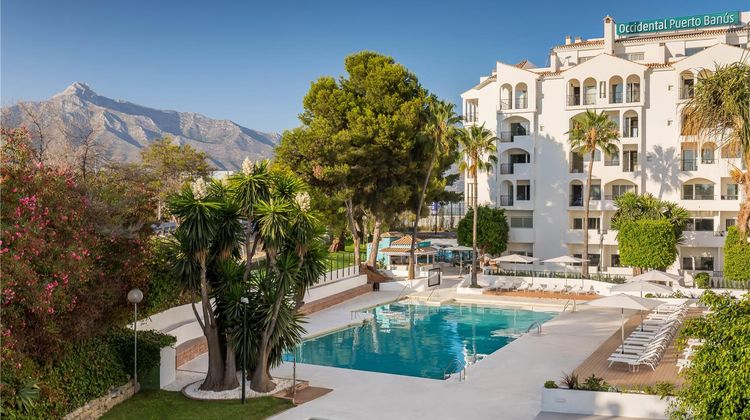 Pyr Marbella Pool