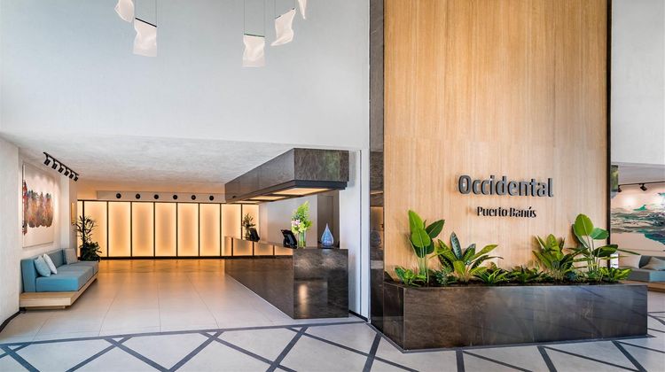Pyr Marbella Lobby