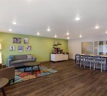 WoodSpring Suites Panama City Lobby