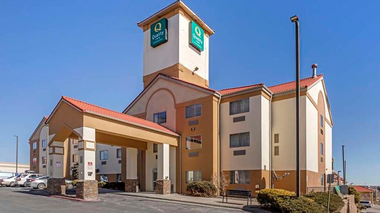 <b>Quality Inn Englewood Denver Tech Center Exterior</b>. Images powered by <a href="https://iceportal.shijigroup.com/" title="IcePortal" target="_blank">IcePortal</a>.