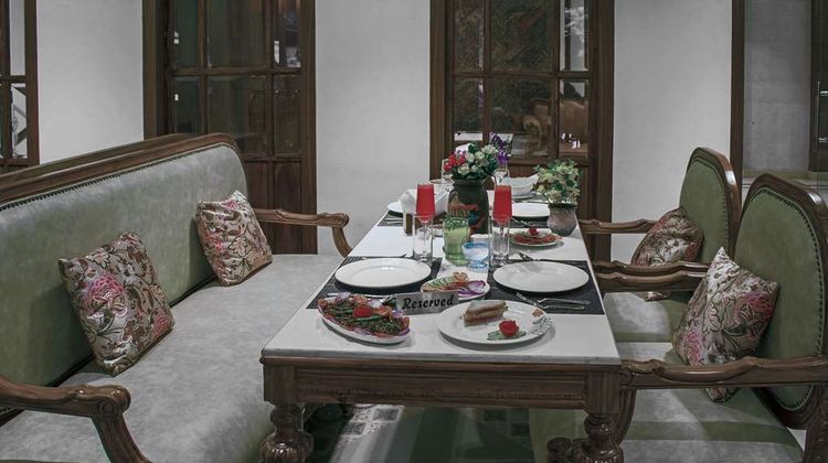 Quality Inn Bhagsu Heritage Restaurant