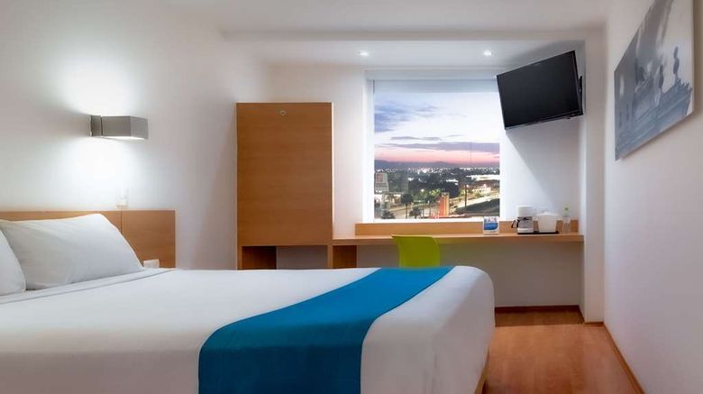 <b>Sleep Inn Leon Antares Room</b>. Images powered by <a href="https://iceportal.shijigroup.com/" title="IcePortal" target="_blank">IcePortal</a>.