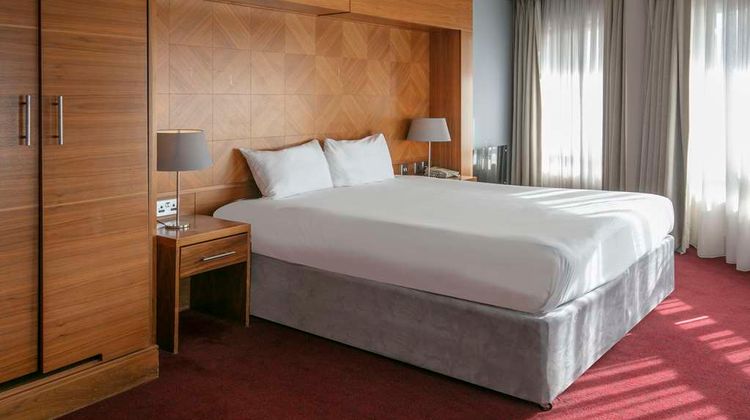 The Crown London Hotel Room