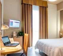 Hotel Mirandola Room