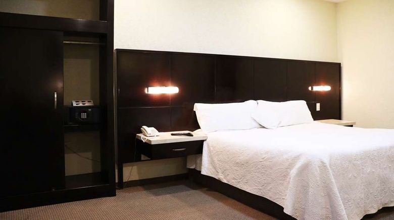 <b>Wyndham Garden Aguascalientes Suite</b>. Images powered by <a href="https://iceportal.shijigroup.com/" title="IcePortal" target="_blank">IcePortal</a>.
