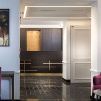 Newton Opera Hotel