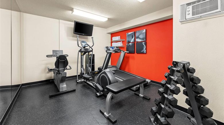 <b>Travelodge Suites by Wyndham Regina Health</b>. Images powered by <a href="https://iceportal.shijigroup.com/" title="IcePortal" target="_blank">IcePortal</a>.