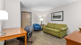 Travelodge Suites by Wyndham Regina Suite