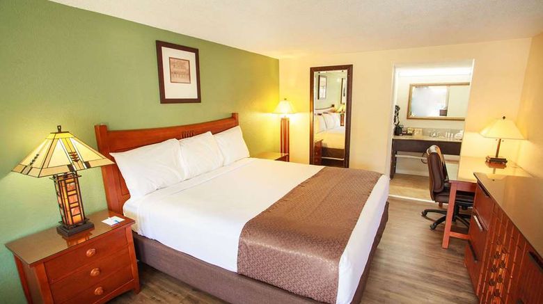 <b>Travelodge by Wyndham Macon West Room</b>. Images powered by <a href="https://iceportal.shijigroup.com/" title="IcePortal" target="_blank">IcePortal</a>.