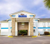 Baymont by Wyndham Port Wentworth Exterior