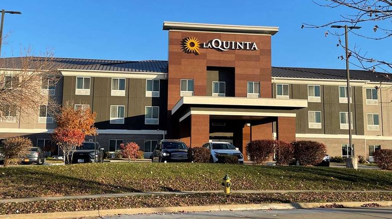 <b>La Quinta Inn & Suites Ankeny Exterior</b>. Images powered by <a href="https://iceportal.shijigroup.com/" title="IcePortal" target="_blank">IcePortal</a>.