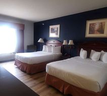 Wingate by Wyndham Youngstown West Room