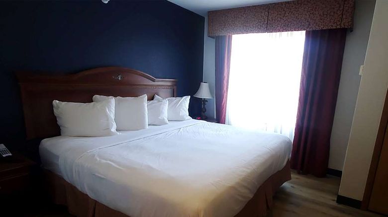 <b>Wingate by Wyndham Youngstown West Room</b>. Images powered by <a href="https://iceportal.shijigroup.com/" title="IcePortal" target="_blank">IcePortal</a>.