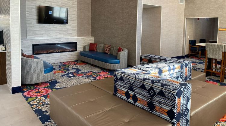La Quinta Inn & Suites Safford Lobby