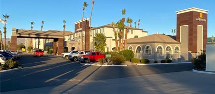 La Quinta Inn & Suites Safford Exterior