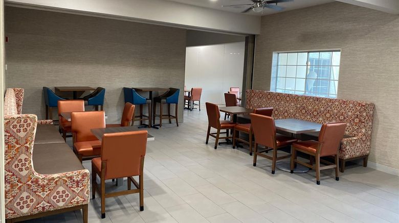 <b>La Quinta Inn & Suites Safford Other</b>. Images powered by <a href="https://iceportal.shijigroup.com/" title="IcePortal" target="_blank">IcePortal</a>.