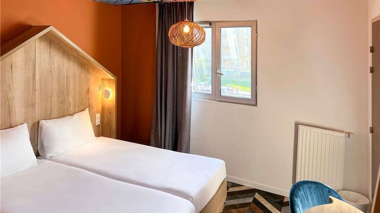 <b>Ibis Styles Chatenay Malabry Paris Sud Room</b>. Images powered by <a href="https://iceportal.shijigroup.com/" title="IcePortal" target="_blank">IcePortal</a>.