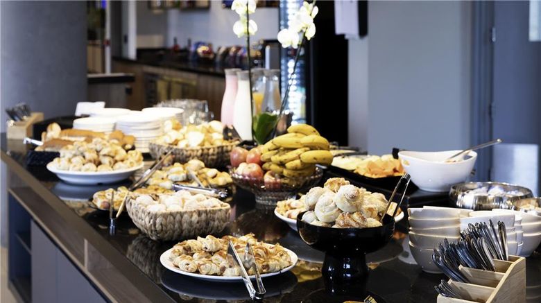 <b>Ibis Botucatu Restaurant</b>. Images powered by <a href="https://iceportal.shijigroup.com/" title="IcePortal" target="_blank">IcePortal</a>.