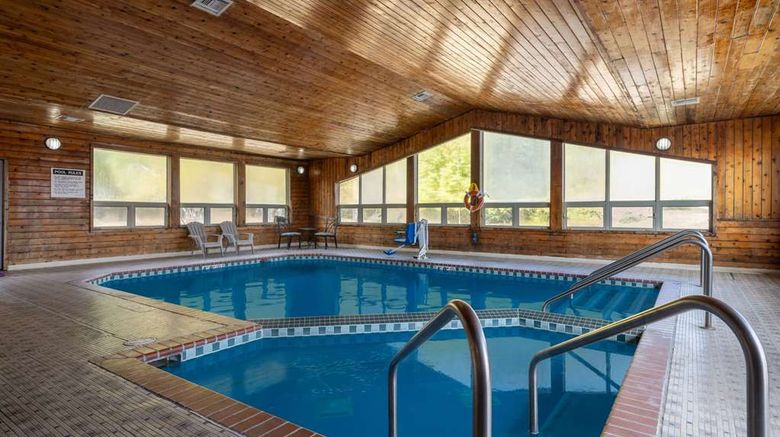 <b>Travelodge by Wyndham Merrill Pool</b>. Images powered by <a href="https://iceportal.shijigroup.com/" title="IcePortal" target="_blank">IcePortal</a>.