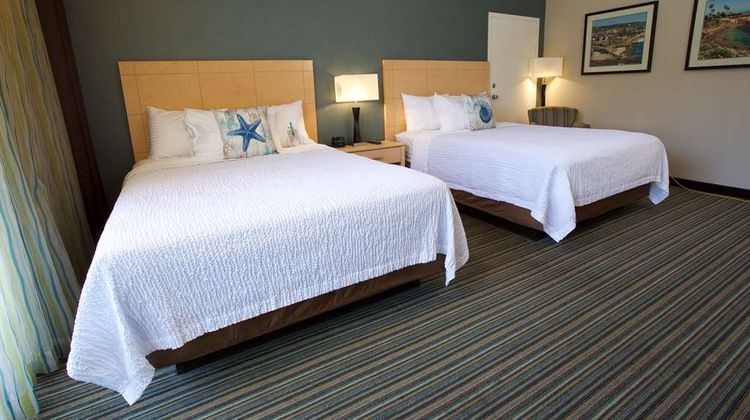 Inn by the Sea Room