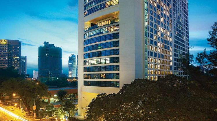 Hotel Maya Kuala Lumpur Exterior