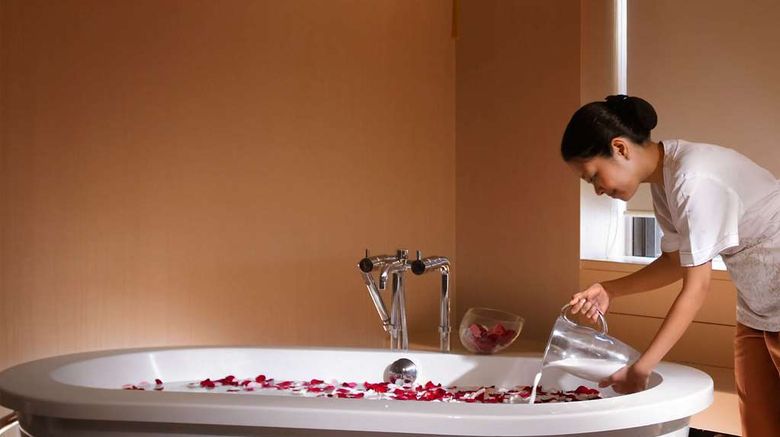 <b>Hotel Maya Kuala Lumpur Spa</b>. Images powered by <a href="https://iceportal.shijigroup.com/" title="IcePortal" target="_blank">IcePortal</a>.