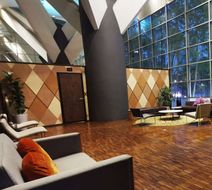Hotel Maya Kuala Lumpur Lobby
