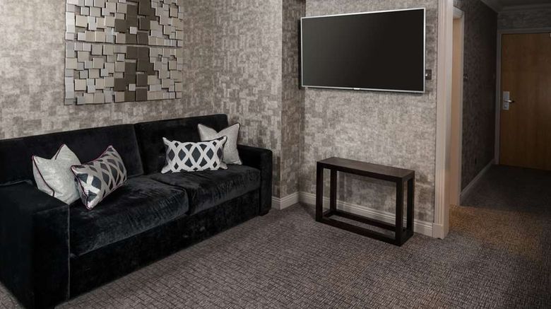 <b>The Carlton Hotel Suite</b>. Images powered by <a href="https://iceportal.shijigroup.com/" title="IcePortal" target="_blank">IcePortal</a>.