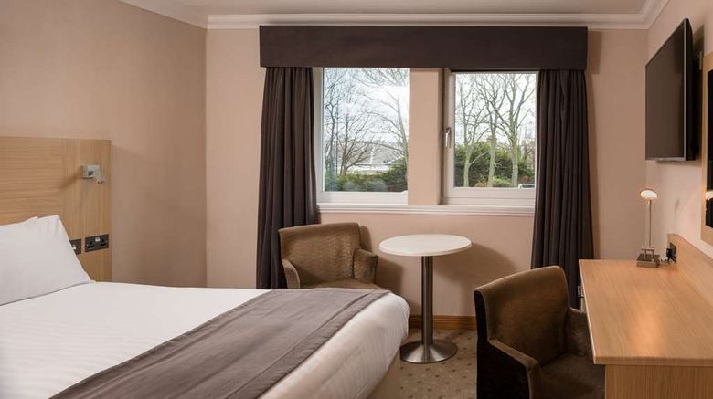 <b>The Carlton Hotel Room</b>. Images powered by <a href="https://iceportal.shijigroup.com/" title="IcePortal" target="_blank">IcePortal</a>.