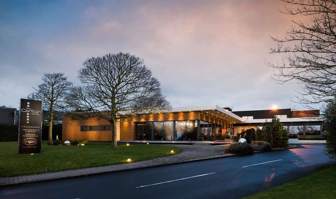 The Carlton Hotel Exterior