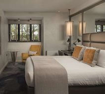 Dalmeny Park Hotel Room