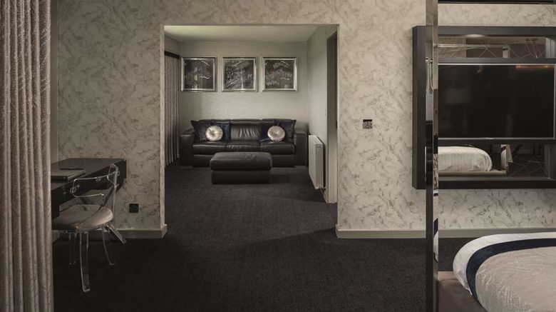<b>Radstone Hotel Suite</b>. Images powered by <a href="https://iceportal.shijigroup.com/" title="IcePortal" target="_blank">IcePortal</a>.