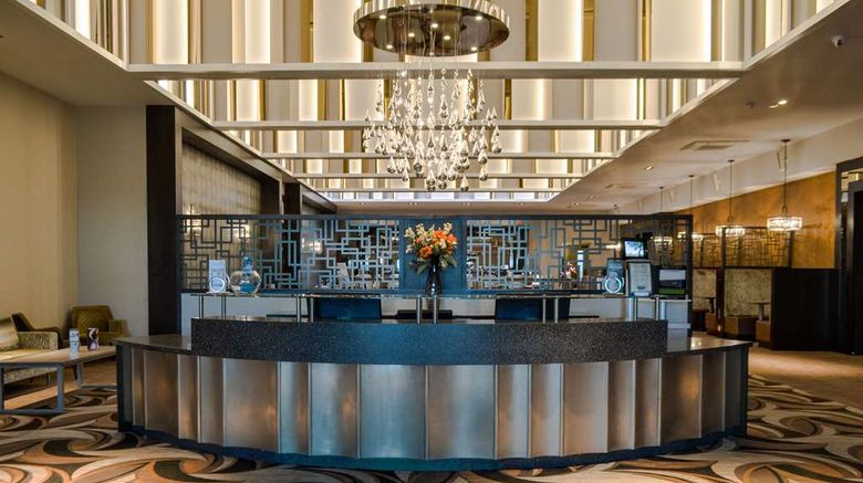 <b>Radstone Hotel Lobby</b>. Images powered by <a href="https://iceportal.shijigroup.com/" title="IcePortal" target="_blank">IcePortal</a>.