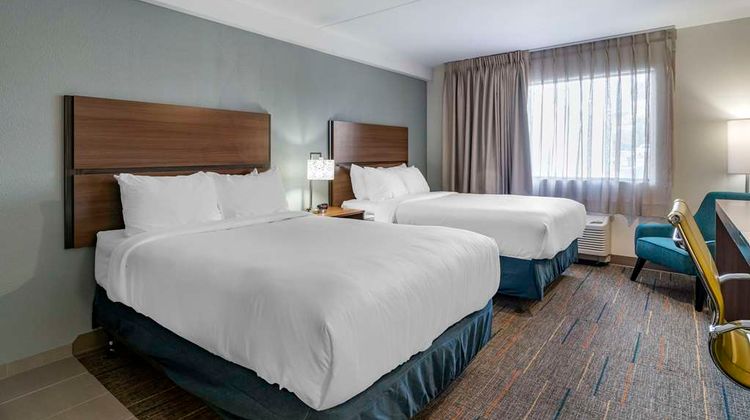 MainStay Suites Lexington I-75 Suite